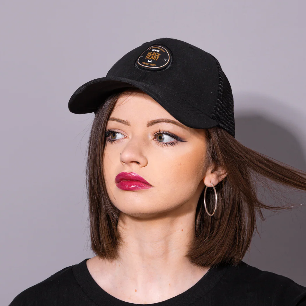 Black Heart Cap